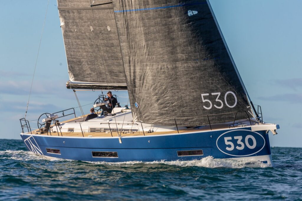 first-sailing-views-of-the-dufour-530